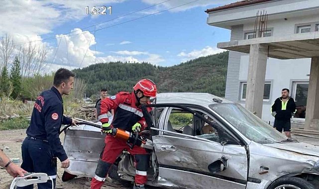 Muğla Büyükşehir itfaiyesi bayram tatilinde 144 olaya müdahale etti