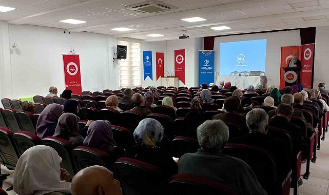 Muğla'da hac seminerleri devam ediyor