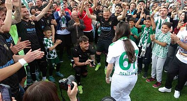 Muğlaspor futbolcusu Demir'den sürpriz evlilik teklifi