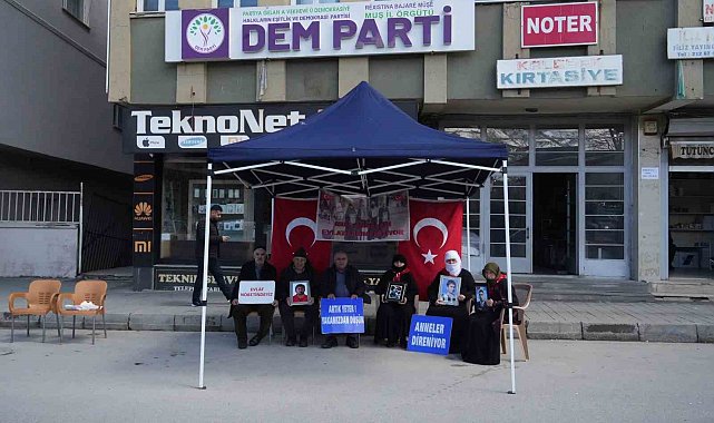 Muşlu anneler evlat nöbetine devam ediyor