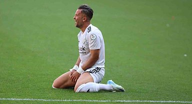 Nesine 2. Lig Beyaz Grup ekiplerinden Altay, 32. haftada evinde karşılaştığı Kepezspor ile 1-1 berabere kalarak, ligin bitimine 2 hafta kala 3. Lig'e düştü.