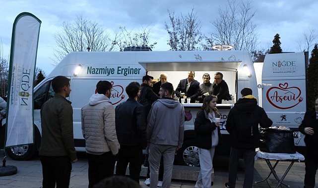 Niğde Belediyesi'nden öğrencilere çorba ikramı