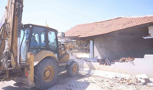 Odunpazarı Belediyesi'nden kaçak yapılarla kararlı mücadele