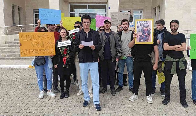Öğrenciler ölen arkadaşları için eylem yaptı, üniversite ile ilgili yeni skandal ortaya çıktı