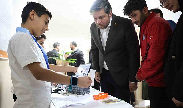 Öğrencilerin hazırladığı projeler, bilim merkezinde görücüye çıktı
