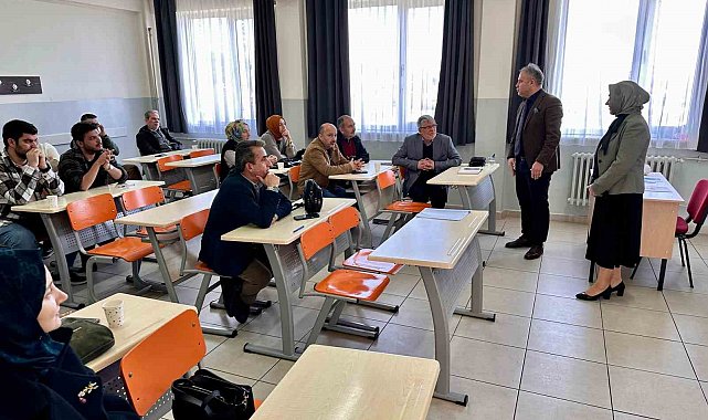 Öğretmenlere 'Din, Ahlak ve Değer Öğretimi' semineri