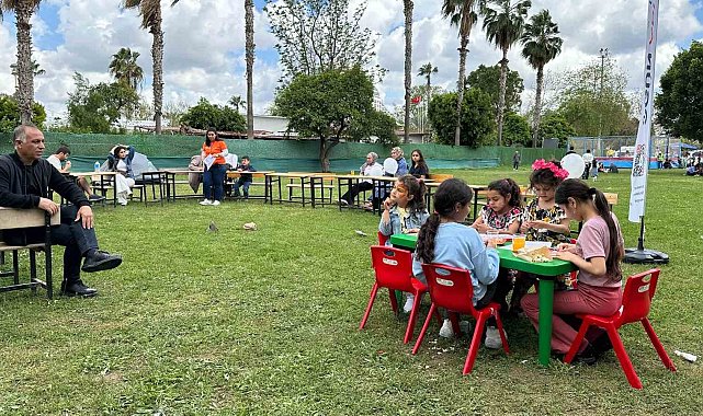 Ogün Abi Derneği, Portakal Çiçeği Karnavalı'nda