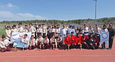 Okul Sporları Geleneksel Türk Okçuluğu Müsabakaları tamamlandı