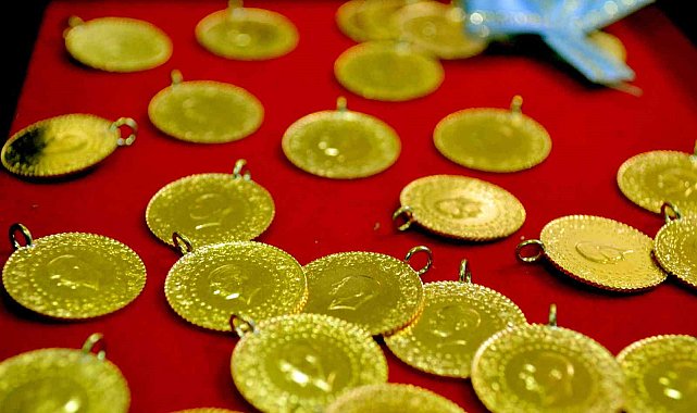 Ons altın rekor tazeledi