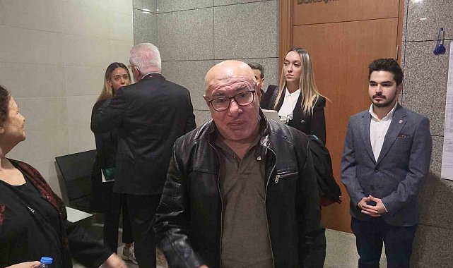 Oyuncu İlyas Salman'a 'Cumhurbaşkanına alenen hakaret' suçundan 11 ay 20 gün hapis cezası