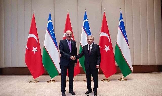 Özbekistan Cumhurbaşkanı Mirziyoyev, TBMM Başkanı Kurtulmuş'u kabul etti