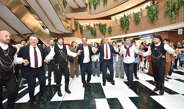 Özbekistan'da Trabzon günleri