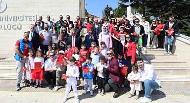 Özel çocuklar 23 Nisan'ı coşkuyla kutladı