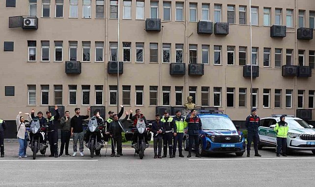 Özel gençlerden jandarmaya özel ziyaret