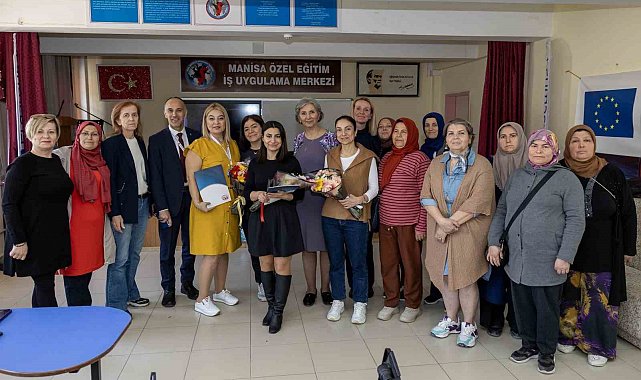 Özel öğrencilerin velilerine danışmanlık ve beslenme semineri