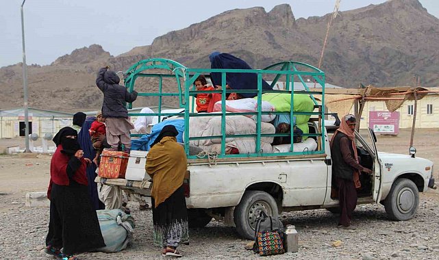 Pakistan, Mart ayından bu yana 80 bin Afgan'ı sınır dışı etti