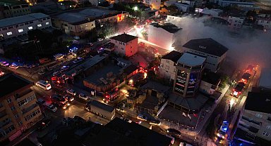 Pendik'te palet fabrikasındaki yangın söndürüldü