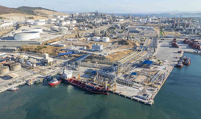 Petkim'de iskele modernizasyonu ile operasyonel hız artıyor