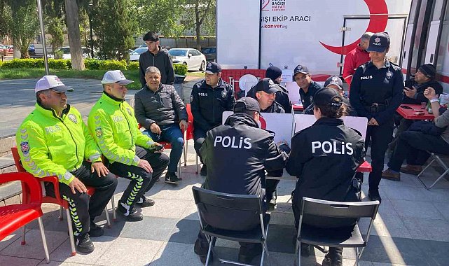 Polislerden kan bağışına destek