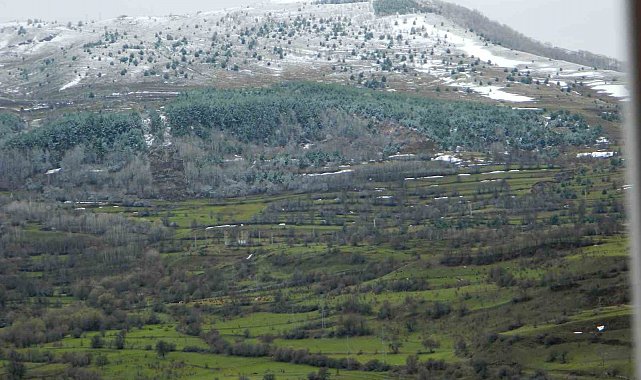 Posof'ta bahar ile gelen kar