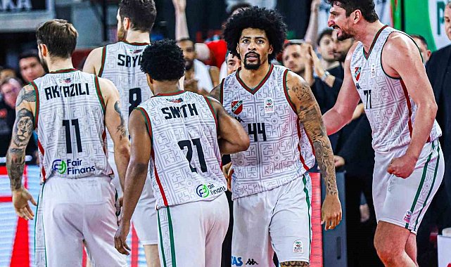 Potada İzmir derbisi