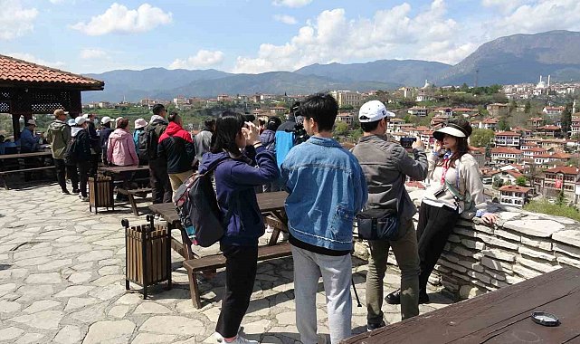 "En iyi korunan kent" Safranbolu'da bayram tatili yoğunluğu sürüyor