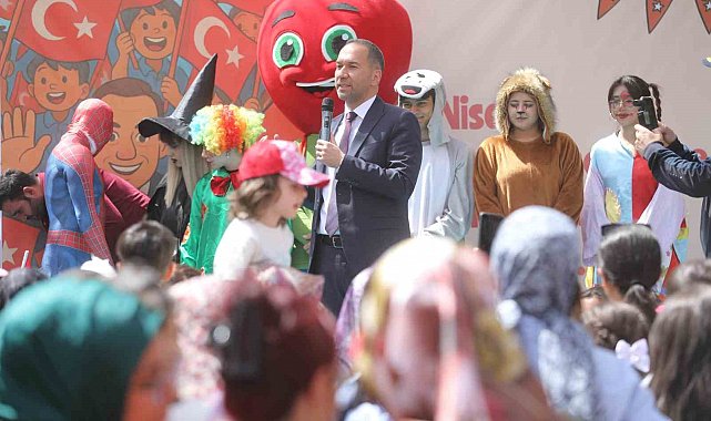 "Mahallemde Bayram Var" şenliği Niğde'de bayram coşkusunu mahallelere taşıdı