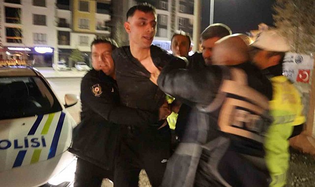 "Türk polisinden kaçılmaz" demişti, 3'üncü kez yakalandı... Kovalamaca ve yakalama anı kamerada