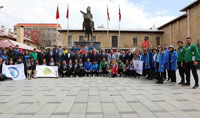 Raftingin şampiyonları belli oldu