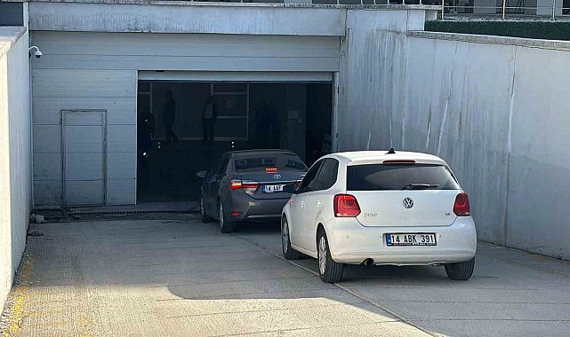 Rasim Ozan Kütahyalı, ifadesi alınmak üzere Bolu Adliyesi'nde