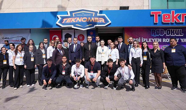 Robot yarışmasında ödüller sahiplerini buldu