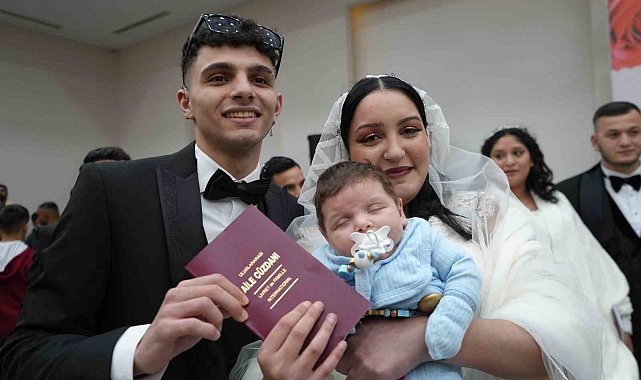 Romanlara toplu düğün: 15 Roman çift düşman çatlattı