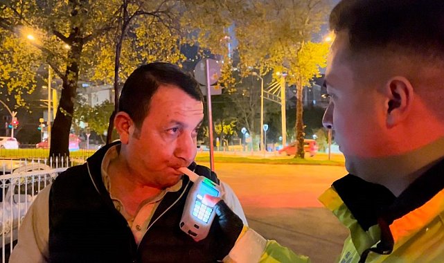 Rüyasında gördü ehliyetsiz ve alkollü yakalandı...