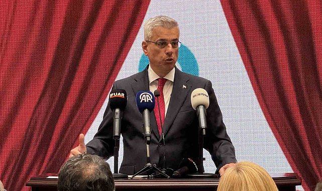 Sağlık Bakanı Memişoğlu, Expomed Eurasia Fuarı açılışına katıldı