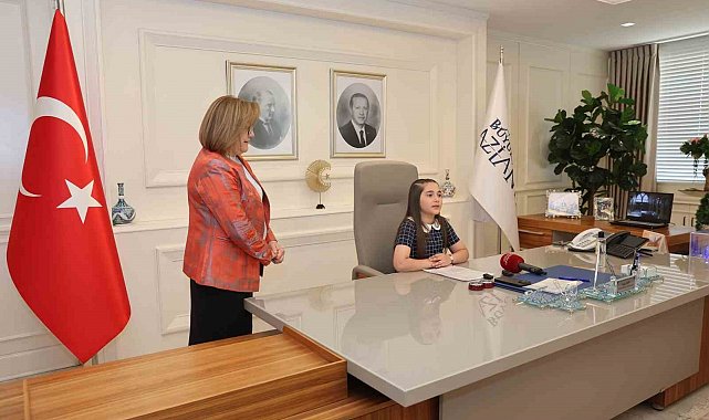 Şahin makamını minik Azra'ya devretti