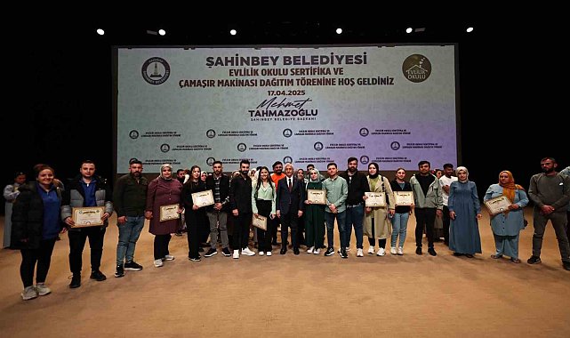 Şahinbey Evlilik Okulu'nda 672 çift daha sertifika aldı