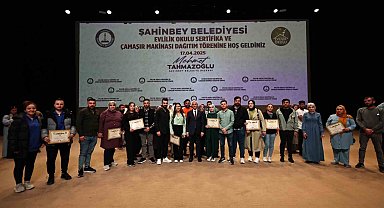 Şahinbey Evlilik Okulu'nda 672 çift daha sertifika aldı