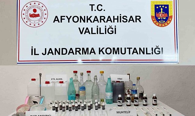 Sahte alkol üretip satan şahsı jandarma yakaladı