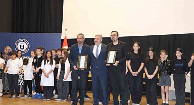 Sanatla büyüyen nesiller Efeler'de buluştu