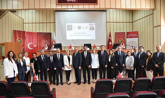 Sanayicilerle meslek liseliler buluştu