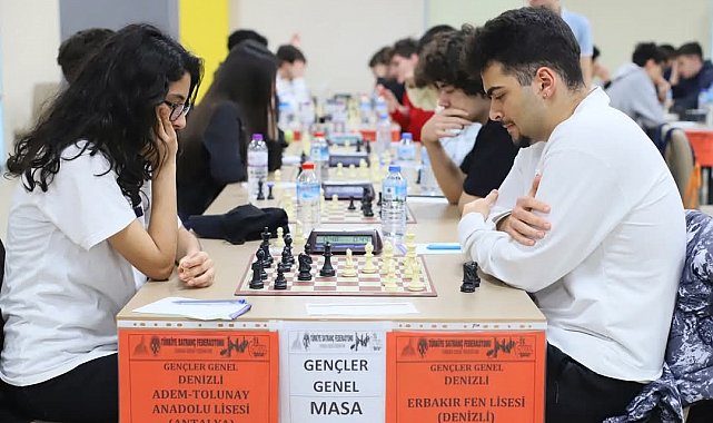 Satranç grup şampiyonası heyecanı Denizli'de yaşandı