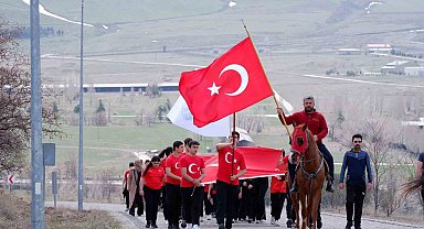 Şehitleri andılar, Gazze için dua ettiler