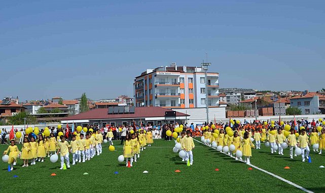 Selendi'de 23 Nisan coşkusu