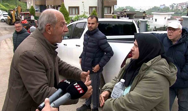 Serdivan'da bir bina çökme riski ile karşı karşıya: Müdür, "Bir saniye" diyerek mağdur kadını susturmaya çalıştı
