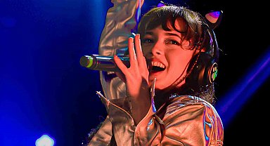 Sevilen şarkıcı Melis Fis Merkezefendi'de bayrama özel konser verecek