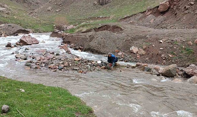 Şeyh Musa Deresi taştı, kentin içme suyu bulanık akmaya başladı