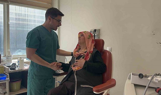 Siirt'te 78 yaşındaki kadının ses sorunu başarılı ameliyatla giderildi