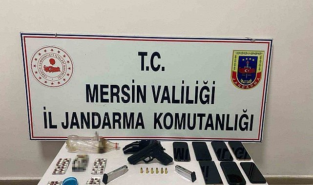 Silahla 4 kişiyi alıkoyup hesaplarını boşaltan gasp çetesi çökertildi: 7 tutuklama