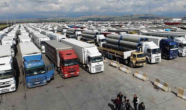 Şırnak'ta nakliyeciler sera projesini bekliyor