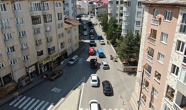 Sivas'ta daha önce görülmemiş 23 Nisan kutlaması öğrencileri şaşırttı